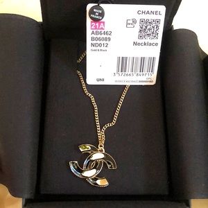 Chanel necklace CC Gold&Black 21A New